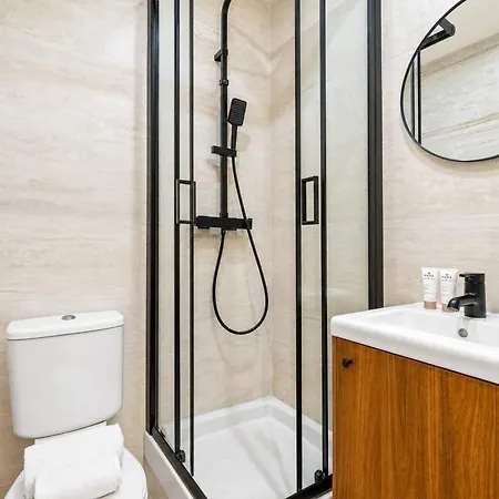 Montparnasse - Deluxe For Couples *